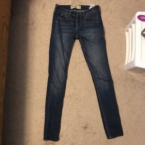 Hollister Super Skinny Jeans